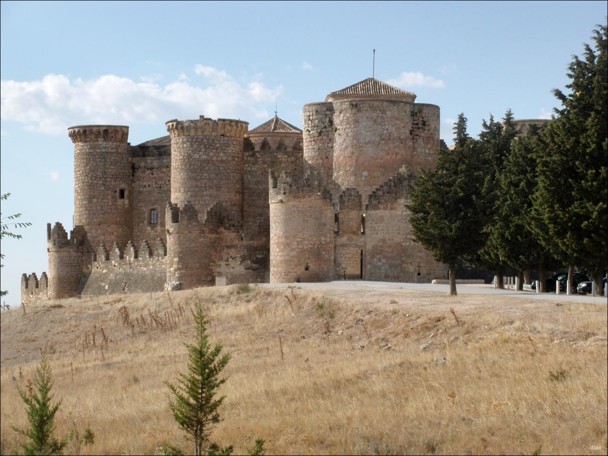 CASTILLO DE BELMONTE