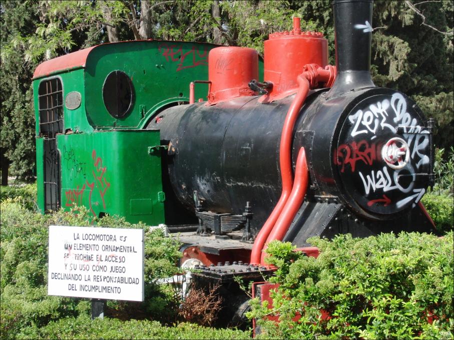 Maquina de tren parque infantil - Locomotora